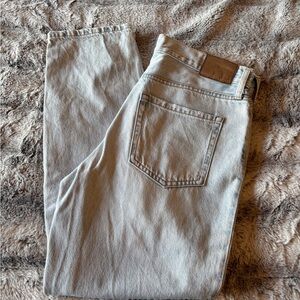 Classic Light Blue Women’s Jeans